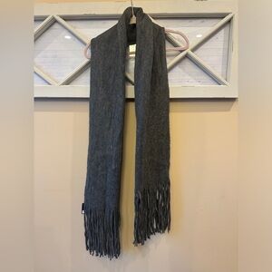NWT‎ Grey Lucky Brand fringed scarf